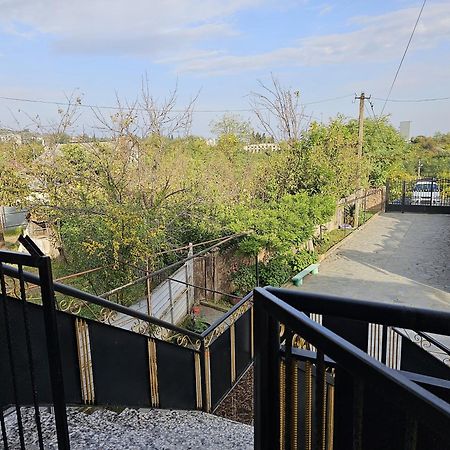 Guesthouse - Family Hotel Bagdati Экстерьер фото